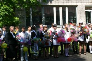 Сегодня в городе проходят последние звонки