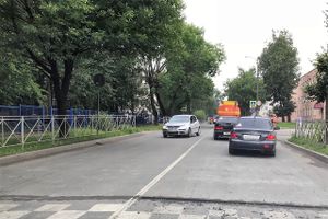 На Гастелло убирают старых «лежачих полицейских» (ФОТО)