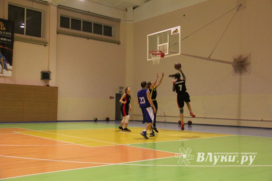 В ВГСХА прошёл мастер-класс по баскетболу (ФОТО)