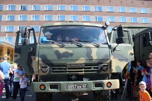 В Великих Луках прошел Парад Победы (ФОТО)