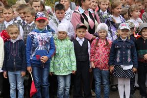 Школа №12 встретила День знаний (фото)