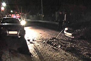 В Великих Луках столкнулись «ВАЗ 2115» и «Ауди А5» (ФОТО)