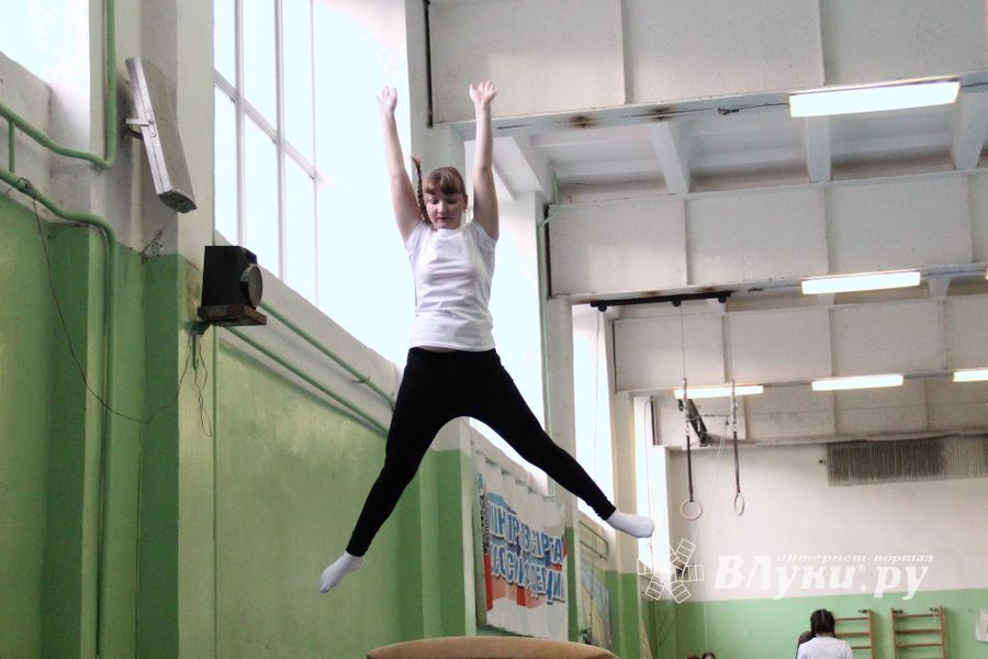 В Великих Луках соревновались студенты, школьников «перенесли» (ФОТО)