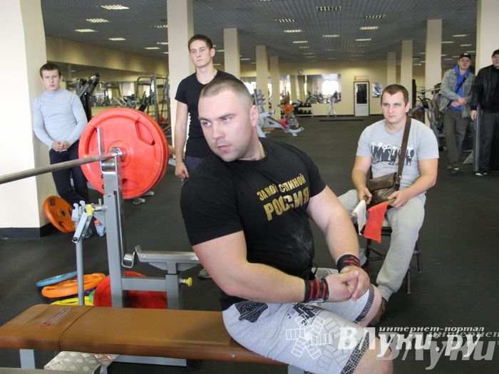 Первенство города по классическому жиму штанги и армлифтинг
