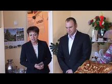 Перец-Рапид: Добрый пекарь поздравляет с Днем пожилого человека