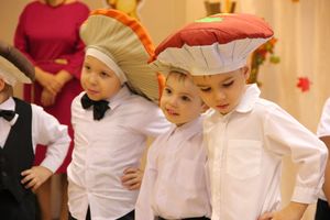 В детском саду №16 прошёл осенний утренник (ФОТО)