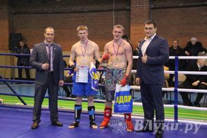 В Великих Луках прошел межрегиональный Открытый Кубок по смешанному боевому единоборству (фото)