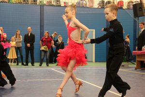 В Великих Луках прошел турнир по спортивным бальным танцам (ФОТО)