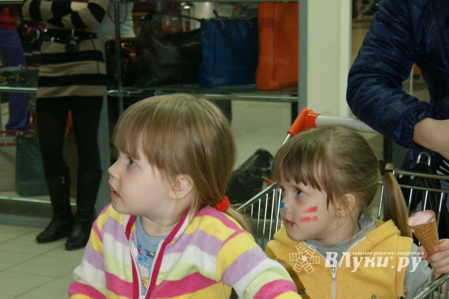 Ночь Распродаж в ТЦ «Апельсин»