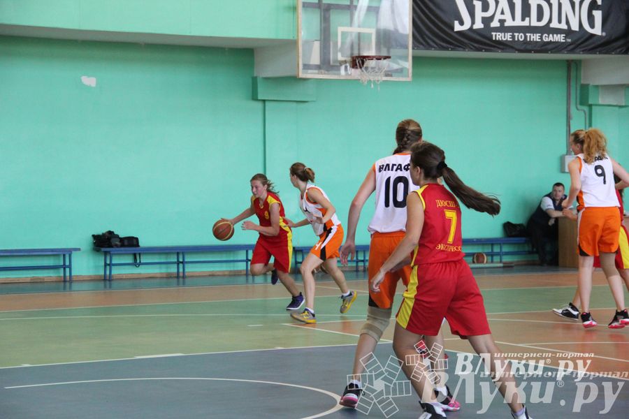 Кубок г. Великие Луки 2014 по баскетболу (фото)