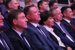 губернатор