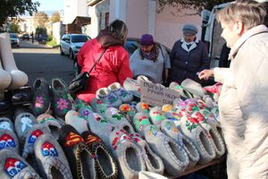 В Великих Луках прошла универсальная осенняя ярмарка (ФОТО)