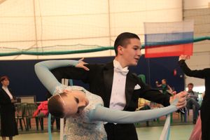 В Великих Луках прошел турнир по спортивным бальным танцам (ФОТО)