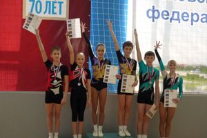 Великолукские спортсмены заняли призовые места на Первенстве области по спортивной аэробике (фото)