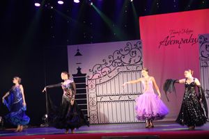 15 ноября театр моды "Абстракция" отметил 15-ти летний юбилей