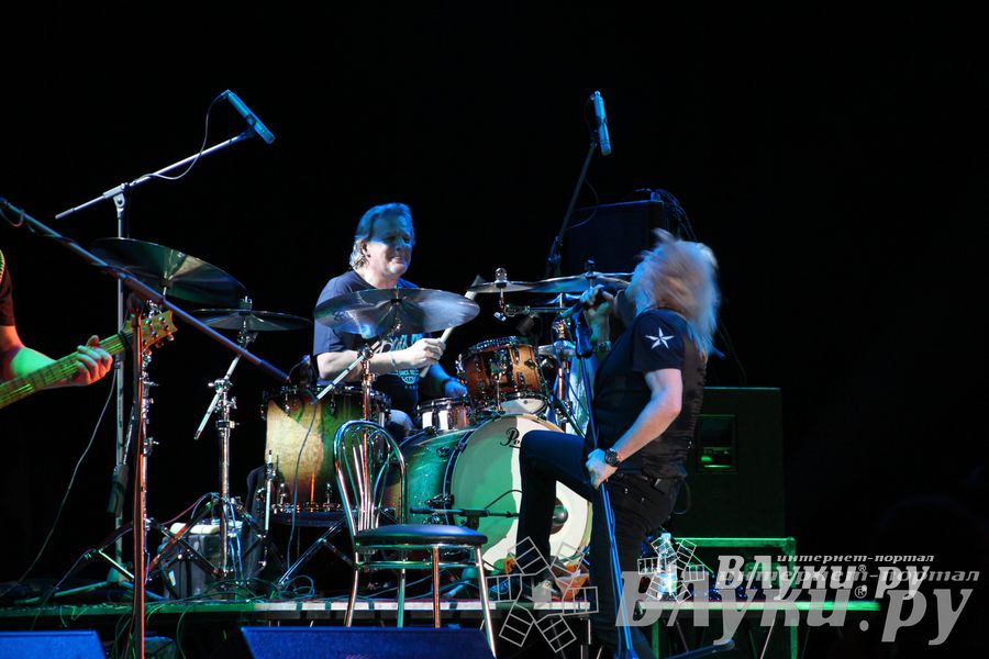 Cостоялся концерт легендарного рок-исполнителя Александра Иванова и группы «Рондо»