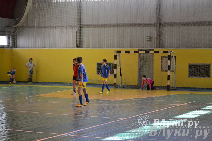 XII Традиционный Международный открытый турнир по мини-футболу среди юношей 2001-2002 г. р.