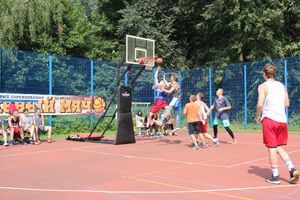 В Великих Луках прошли спортивные мероприятия, приуроченные ко Дню физкультурника (ФОТО)