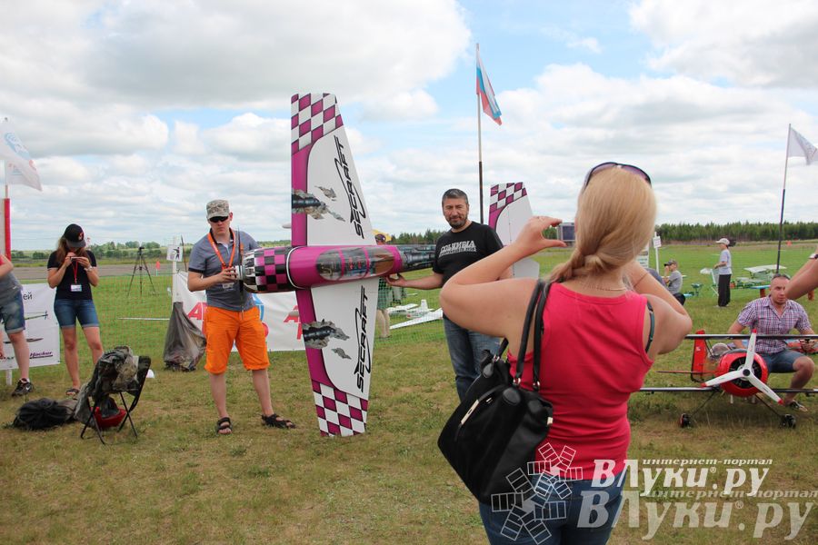 Фестиваль авиамодельного спорта России в Великих Луках