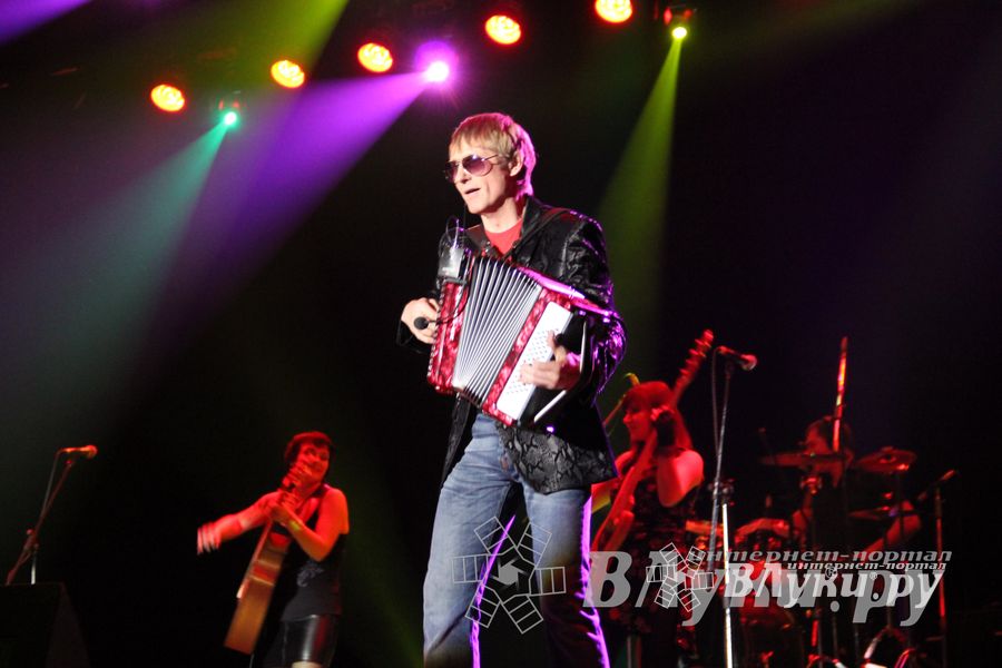 Концерт Евгения Григорьева прошел в Великих Луках