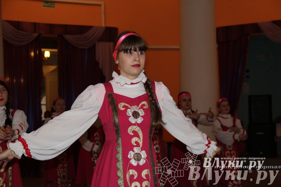 В ДК  им. Ленина состоялся открытый урок «Уличного театра» (фото)