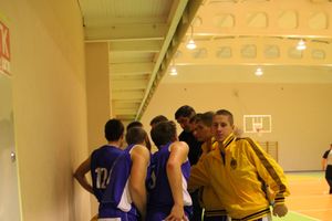 В Великих Луках проходят игры Чемпионата АСБ (фото)