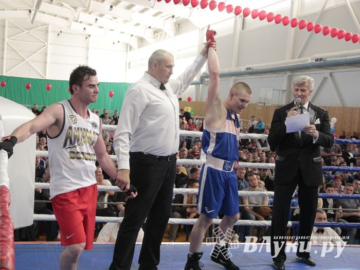 Матчевая встреча по боксу Великие Луки —Псков — Грозный (ФОТО)