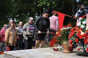 В Великих Луках состоялся митинг, посвящённый Дню памяти и скорби (фото)