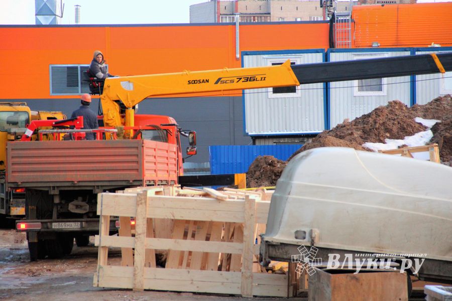 Сегодня утром Михаил Ведерников посетил Великие Луки (ФОТО)