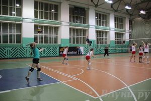 Женская команда «Спартак» стала обладателем Кубка города по волейболу (фото)