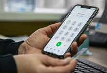 Покупка билетов в театр и получение компенсации за приобретенные лекарства обернулись обманом