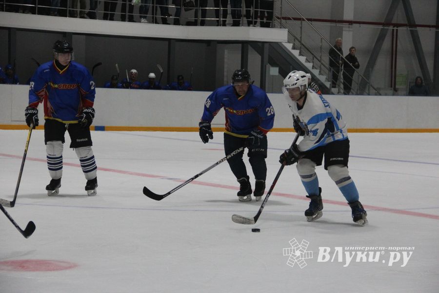 ХК «ЛукиСпорт» уступил «Барсам» (ФОТО)