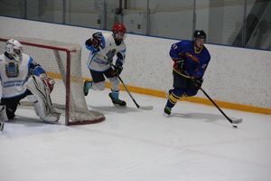 Хоккейная встреча «ЛукиСпорт» — «Барсы» состоялась в «Айсберге» (ФОТО)