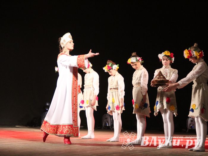 18 мая состоялся юбилейный концерт коллектива мажореток «Золотые погоны» (ФОТО)