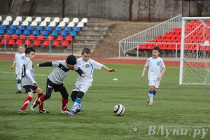 В Великих Луках прошел международный детский турнир по футболу «Наши надежды»
