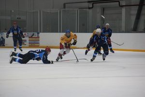 В великолукском «Айсберге» прошли матчи Чемпионата Псковской области по хоккею (ФОТО)