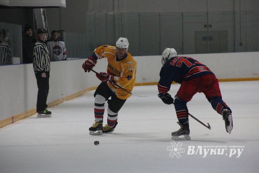 ХК «Луки-Экспресс» обошла псковскую «Гвардию» по буллитам (ФОТО)