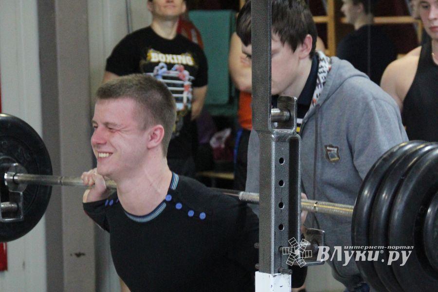 Первенство города Великие Луки по пауэрлифтингу и жиму лежа