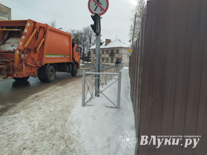 Соблюдение ГОСТ в ущерб безопасности пешеходов? (ФОТО)