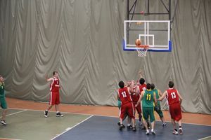 Баскетбол. Кубок города. "Экспресс" - Спартак" 