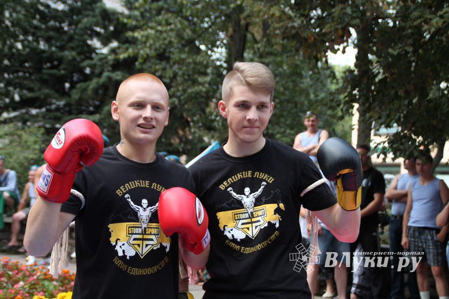 Показательные выступления клуба  «ШТОРМ»