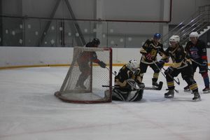 Великолучане обыграли псковских медведей в «Айсберге» (ФОТО)