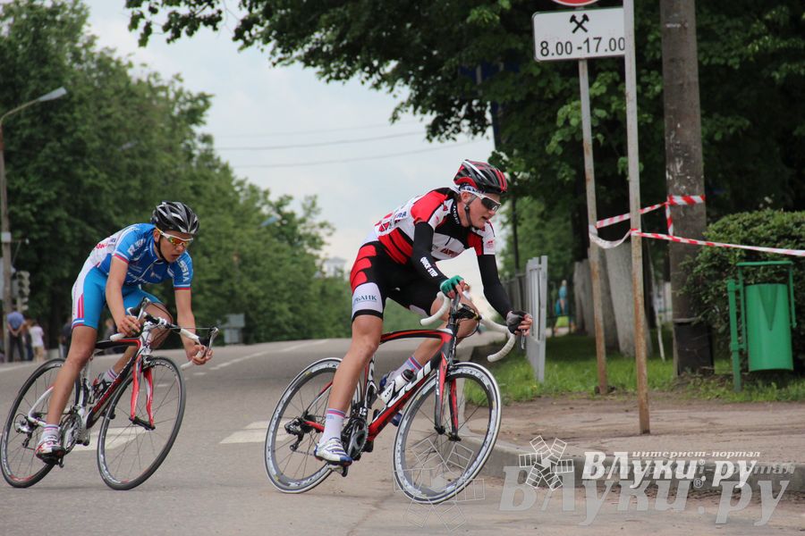 Гонка-критериум по велосипедному спорту