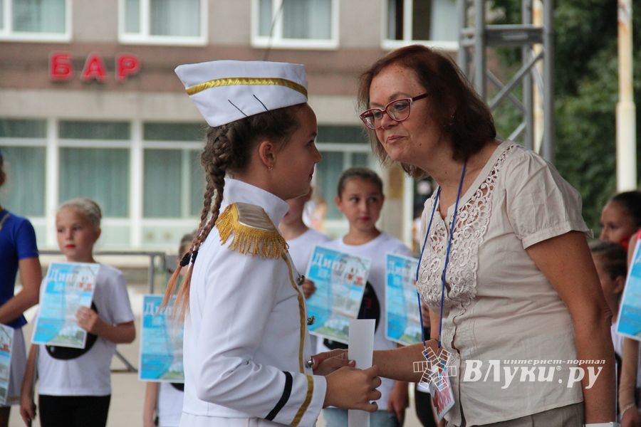 Лучшие мажоретки и барабанщицы награждены (ФОТО)