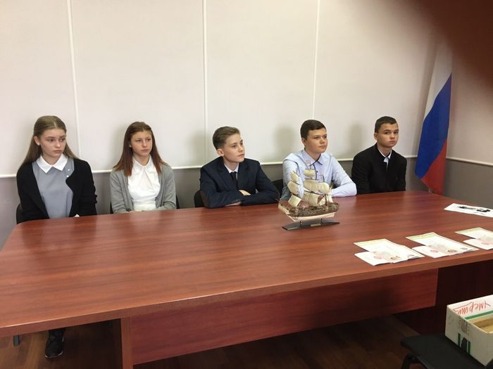 Юным великолучанам пришлось побывать в ОМВД (ФОТО)