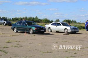 В Великих Луках прошел I этап Открытого чемпионата г. Великие Луки по Drag Racing (фото)