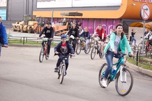 В Великих Луках прошёл Всероссийский велопарад (ФОТО)