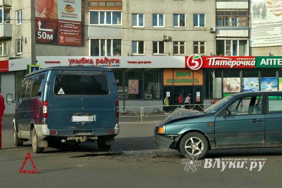 На проспекте Гагарина произошло ДТП (ФОТО)