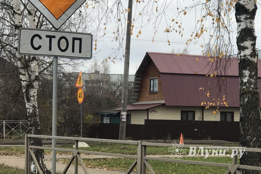 На ул. Мурманской затруднено движение (ФОТО)