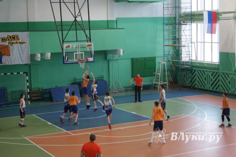 Великолучане завоевали бронзу на Международном турнире по баскетболу (ФОТО)